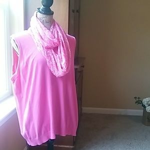 Sleeveless sweater with scarf